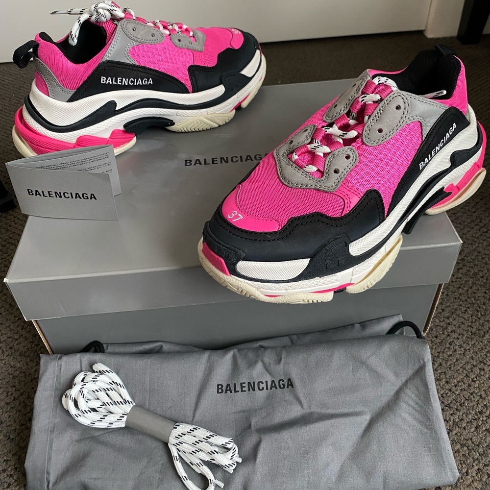 Balenciaga Triple S sneakers in 37